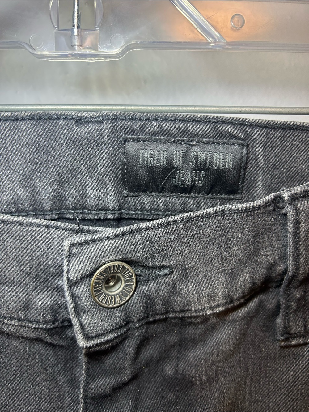 Tiger of Sweeden Pistolero darkened jeans - Picture 3 of 10